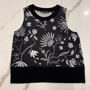 Athleta XS Black Floral Print Ribbed Shell Zephyr Tank Top UPF 50+ Activewear